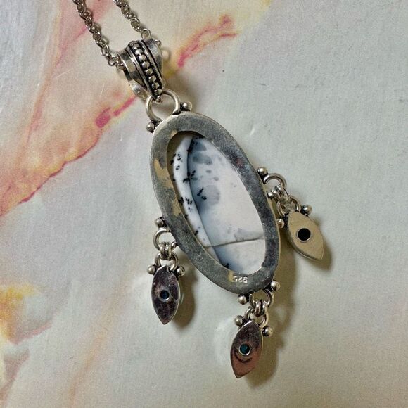 Silver Dendritic agate pendant necklace - Picture 11 of 12